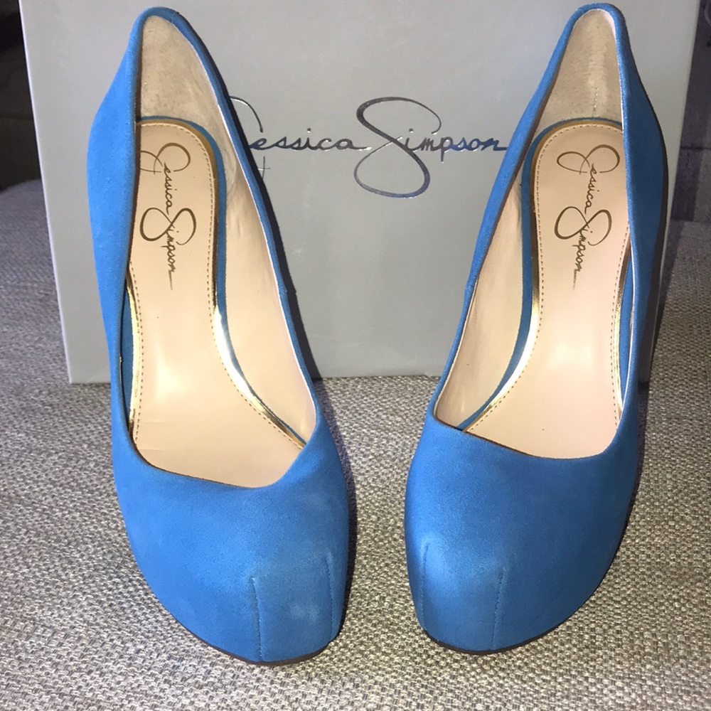 Jessica Simpson Blue Suede pumps